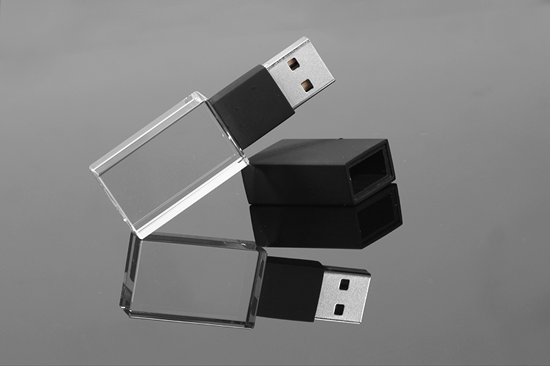 S-360 Crystal USB Flash Drive with Metal Cap