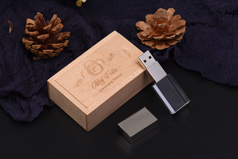 S-360 Crystal USB Flash Drive with Box packing