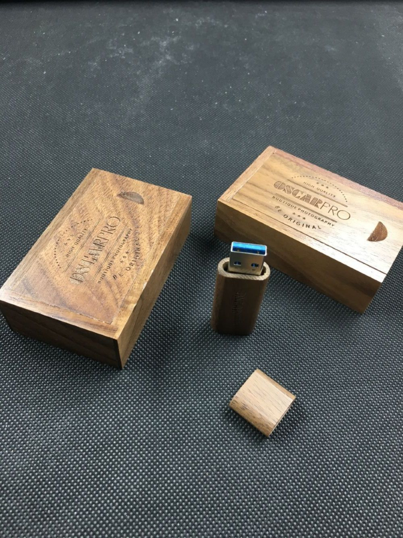 W-266 Wood USB Flash Drive