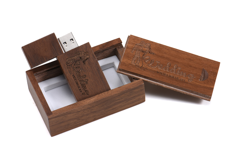 W-267 Wood USB Flash Drive