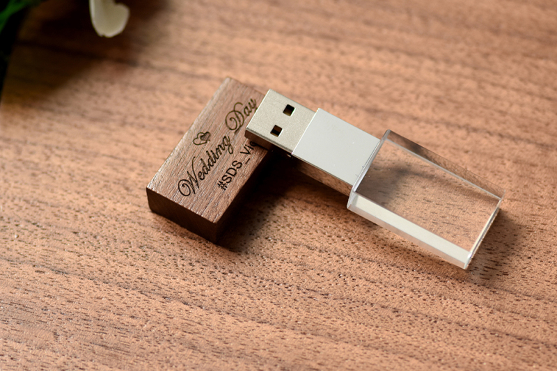 S-360-1 Crystal USB Flash Drive with Wood Cap