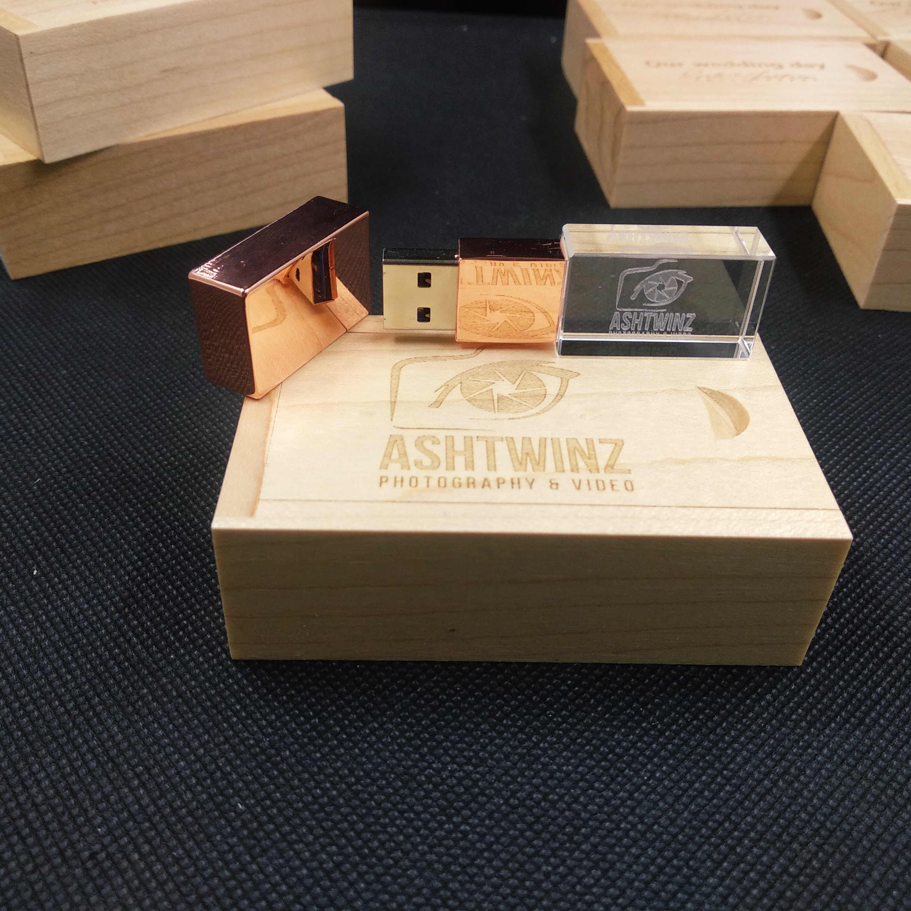 Rose Gold Crystal USB Flash Drive S-360 & Wood USB Box Set
