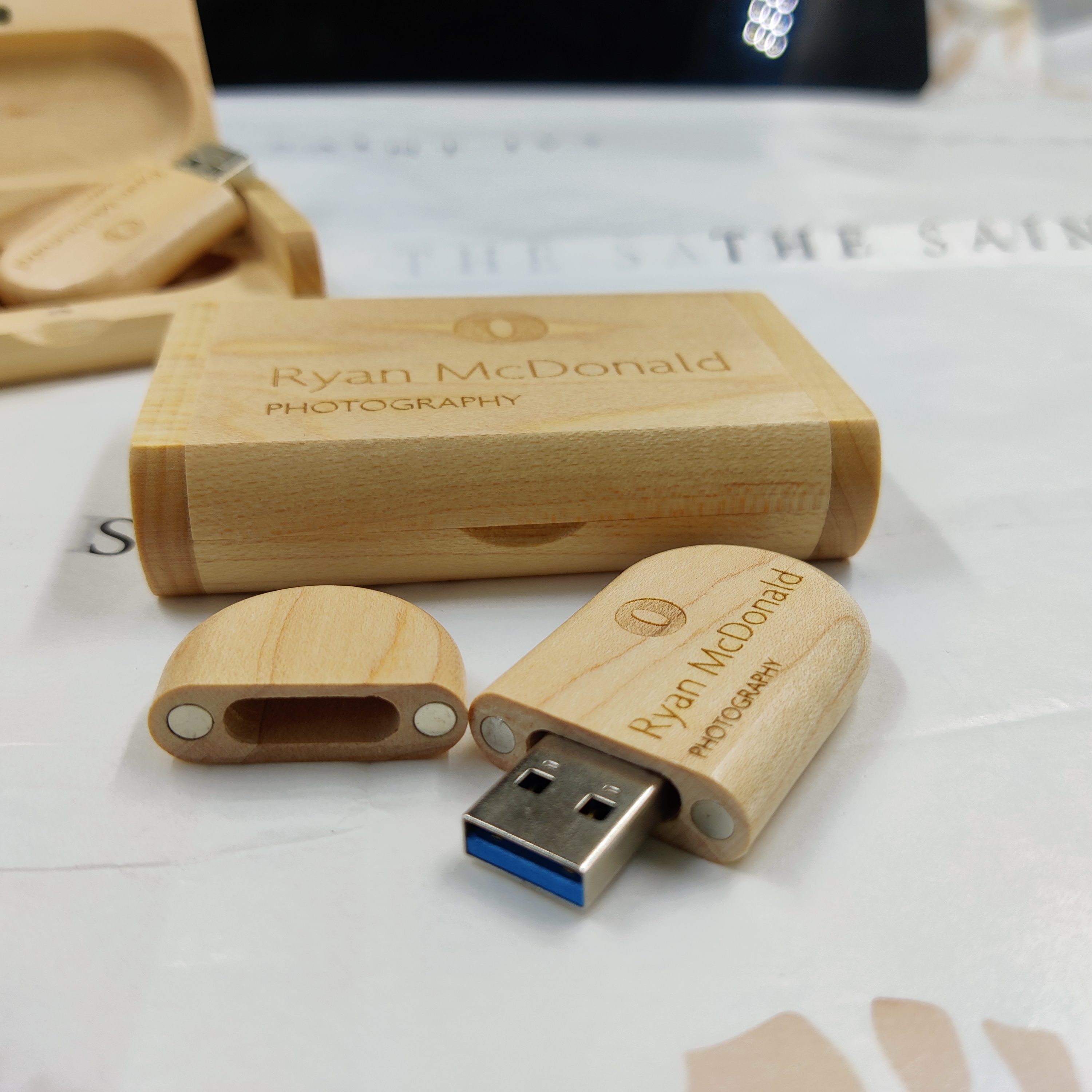 Oval Maple Wooden USB flash drive W-264 with box