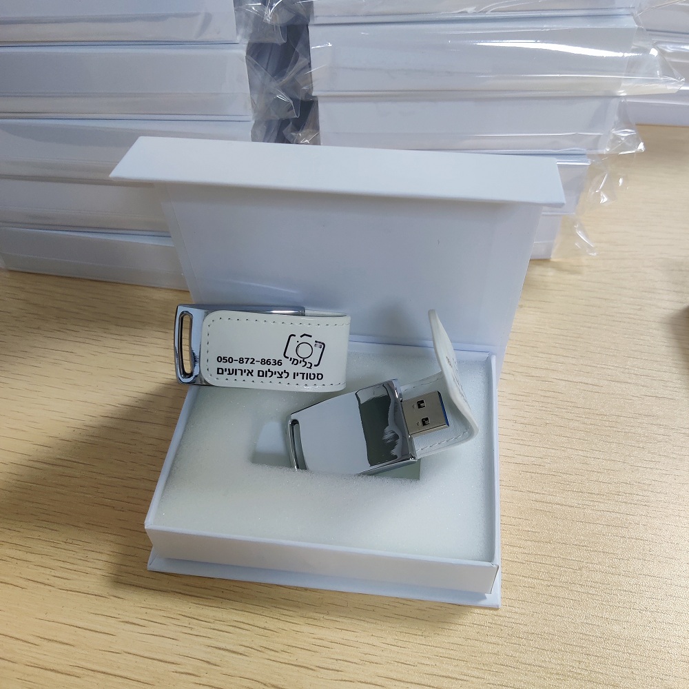 Popular Leather USB flash drive for Wedding Photographers