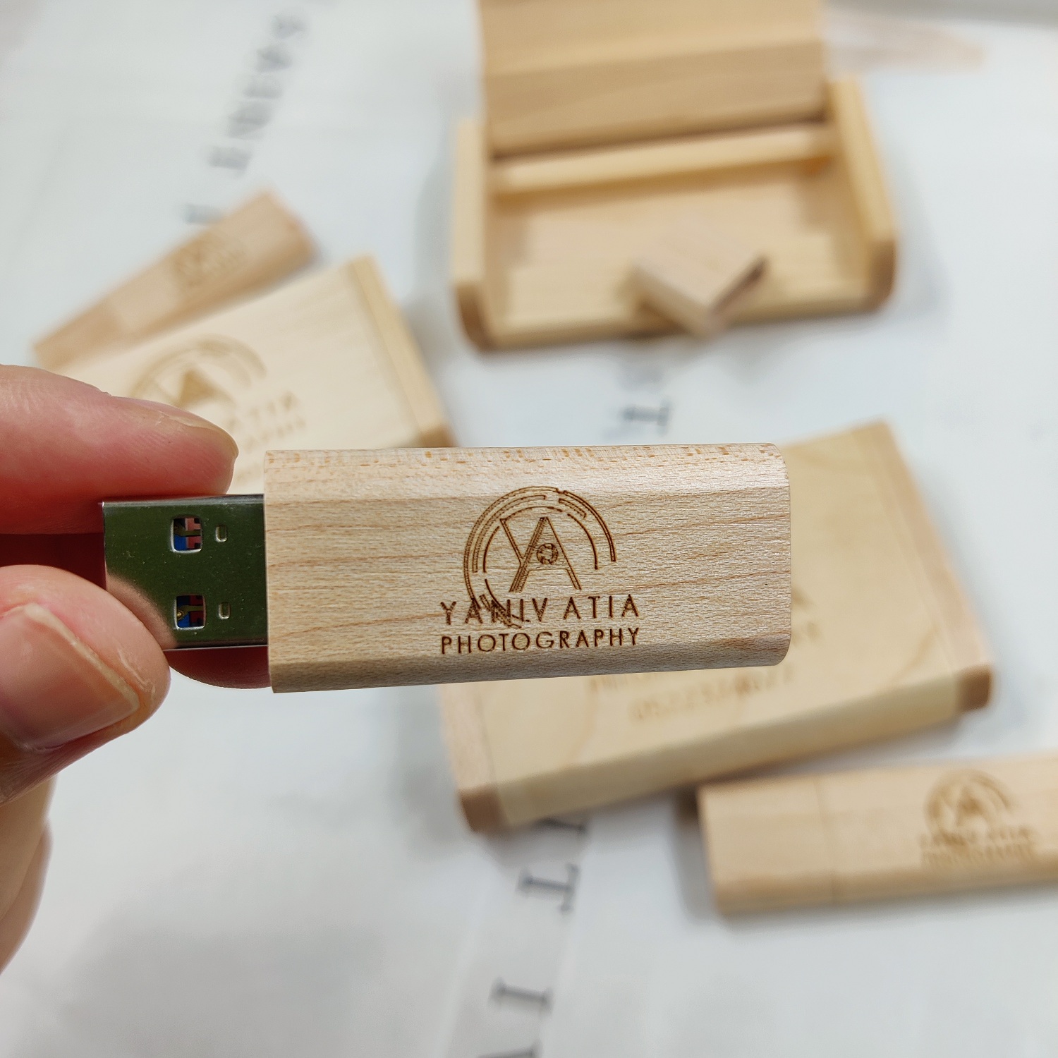 Maple Wooden USB sticks 3.0 32GB LOGO engraved box package custom