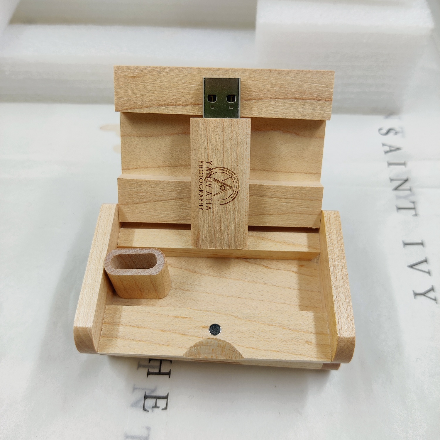 Maple Wooden USB sticks 3.0 32GB LOGO engraved box package custom