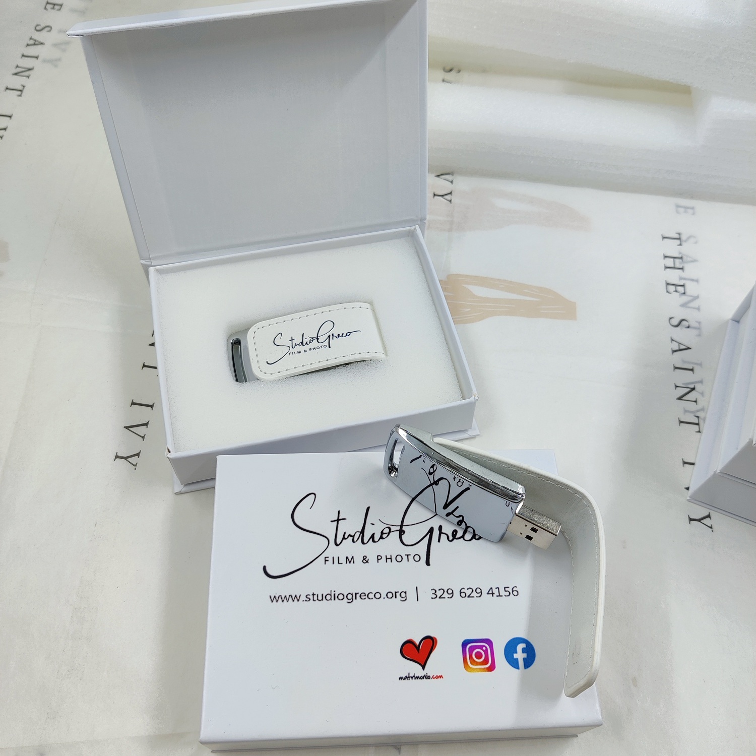 Leather USB Flash drive with white box package, LOGO color printing 